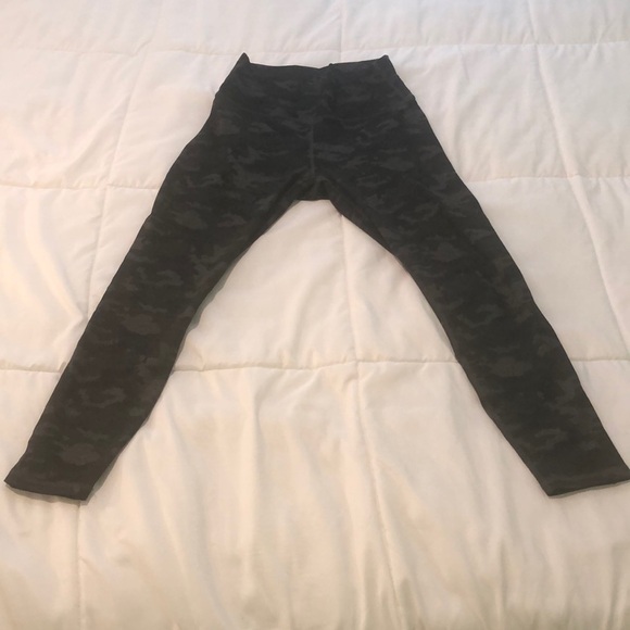 Fabletics Pants - Fabletics Powerhold camo leggings black grey green
